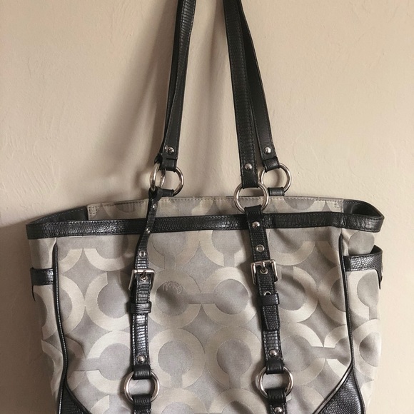 Coach Shoulder Bag - Picture 2 of 5